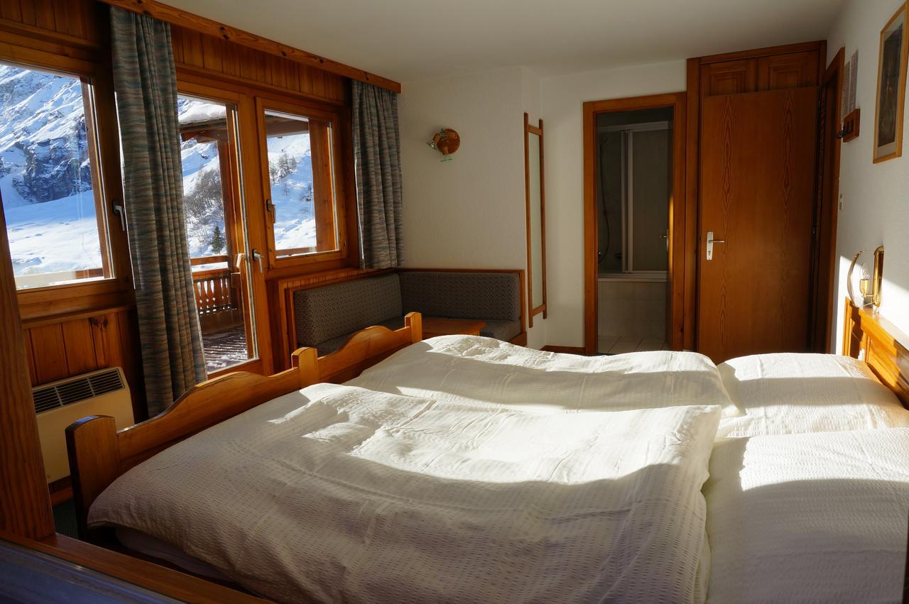 Hotel Garni Les Bouquetins 지날 외부 사진